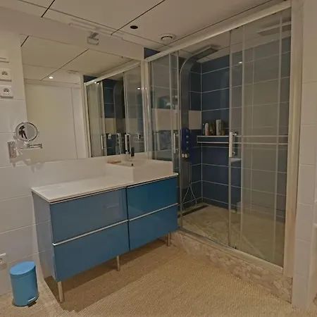 Esprit Loft Coeur Monplaisir Hotel *